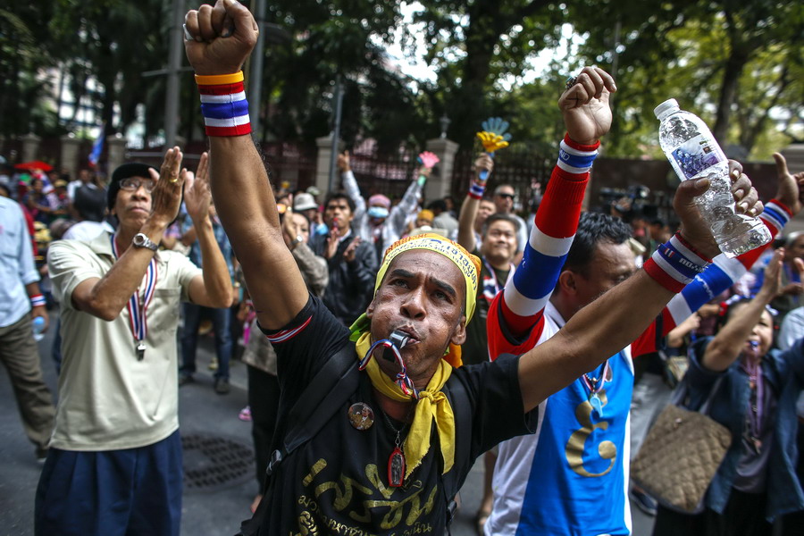 Thai protesters to rally to hound PM from office