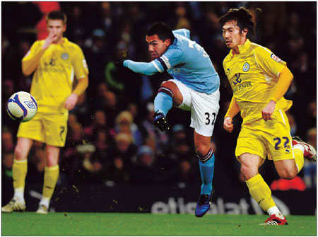 Mancini warns sloppy Man City to tighten up