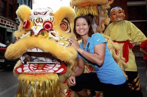 Li Na close to China's first Grand Slam singles final