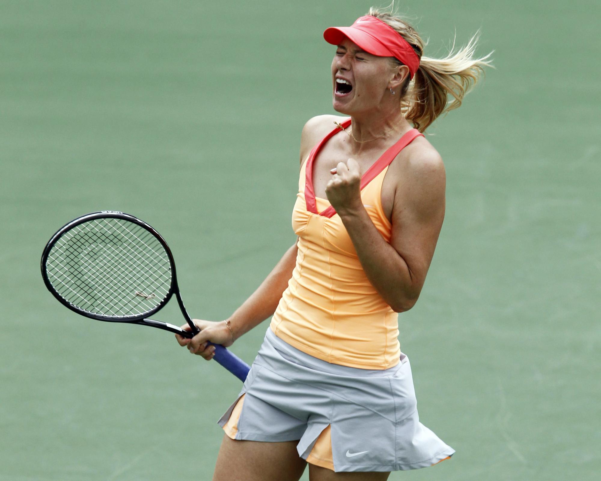 Tribute to Japan on tennis court