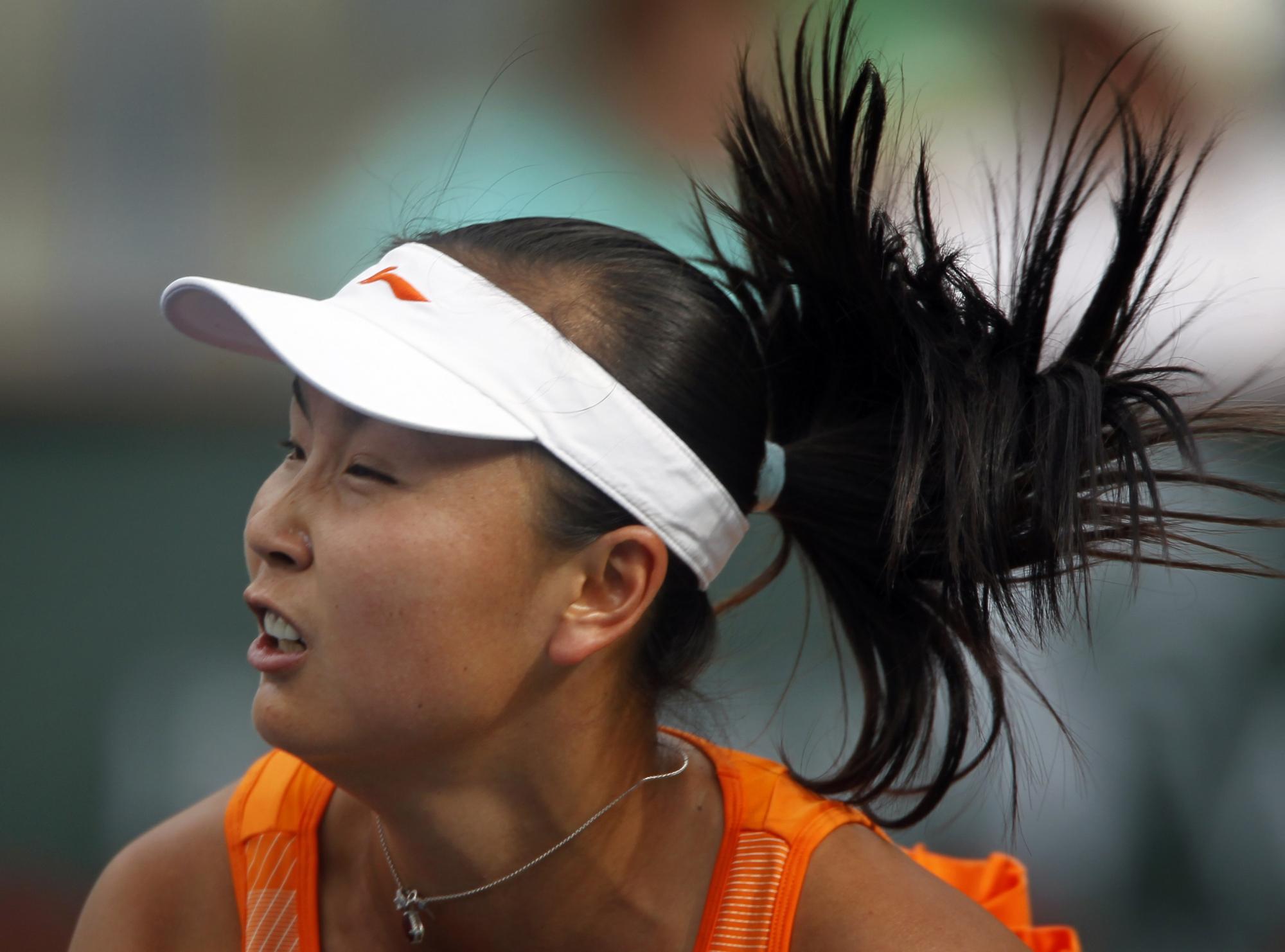 Tribute to Japan on tennis court