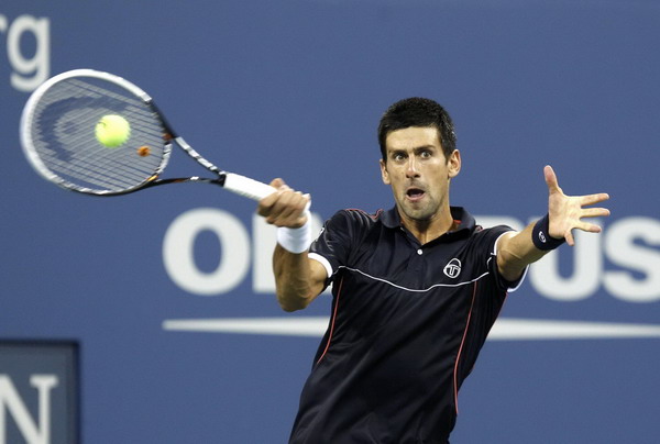 Djokovic romps past Berlocq in US Open 2nd round 