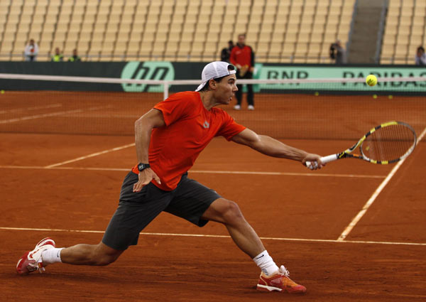 Spanish fatigue offers Davis Cup hope to Argentina