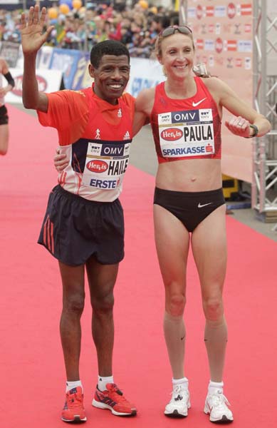 Gebrselassie wins half-marathon over Radcliffe