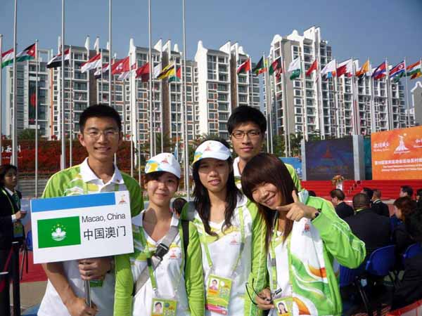 Chinese student chosen as Olympic volunteer