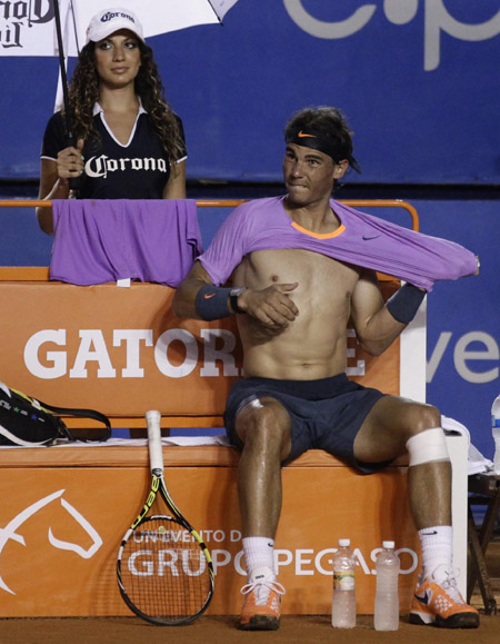 Nadal reaches quarterfinals in Mexico