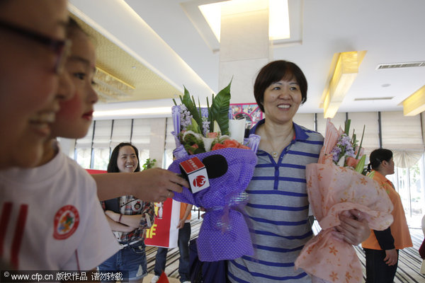 Lang Ping and national team arrive in Ningbo for Beilun tournament