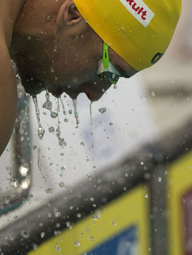 Hosszu, Le Clos lead FINA short course World Cup in Beijing