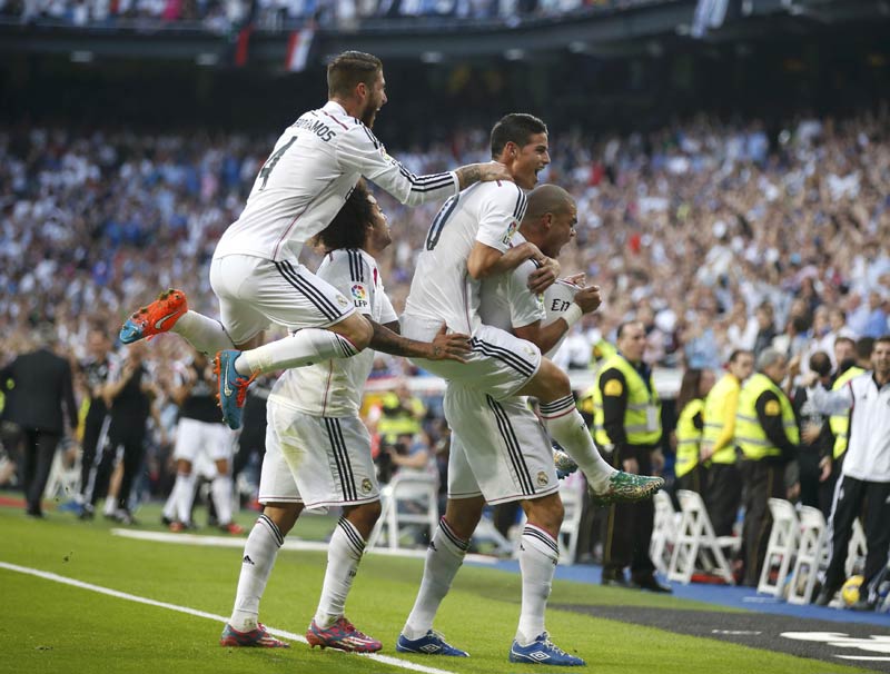 Ronaldo leads Madrid's 3-1 comeback over Barcelona