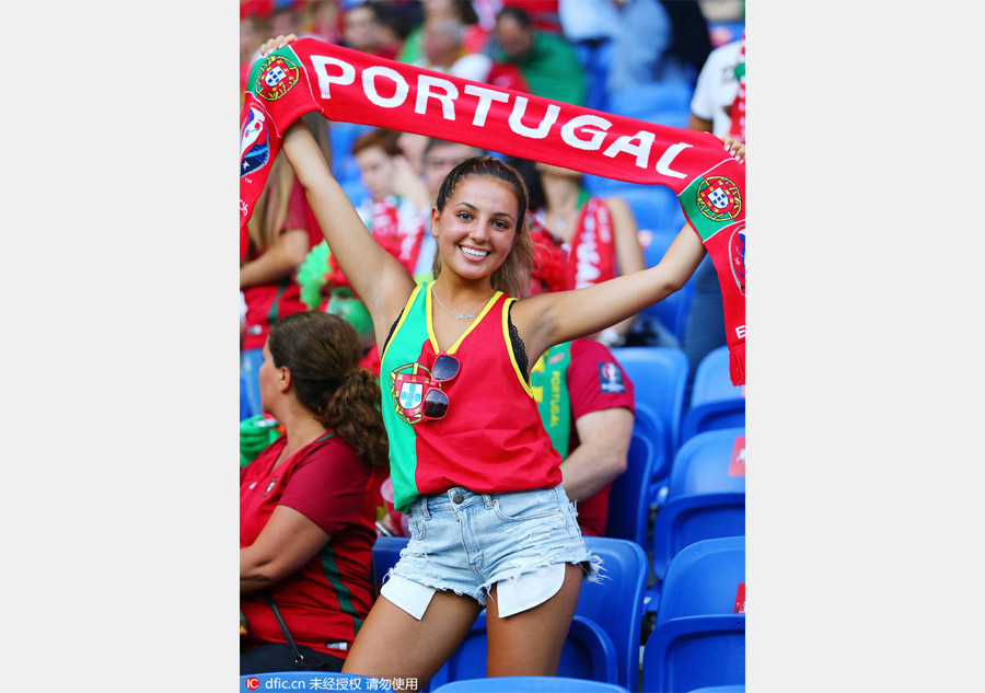 Ronaldo powers Portugal into Euro 2016 final