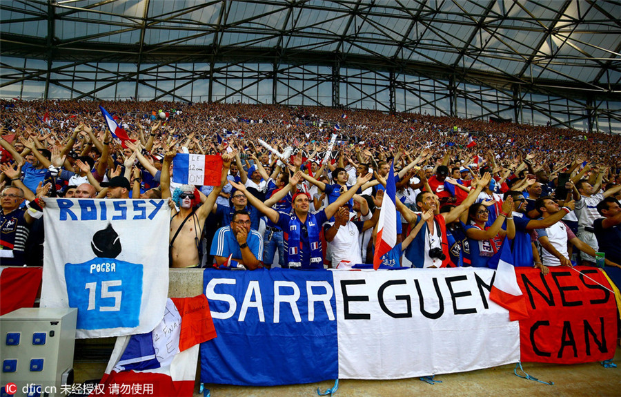 Griezmann scores twice to lift France into Euro final