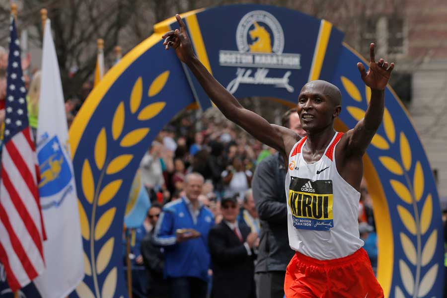 Kenyans sweep to victories at Boston Marathon