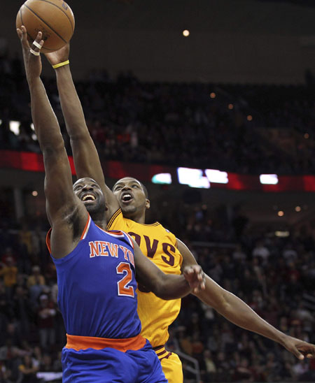 Knicks rally back, beat Cavaliers 102-97