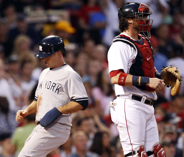 Red Sox pass Yankees for 8-7 lead