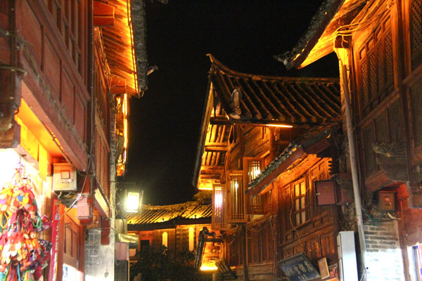 Well explored charm of Lijiang