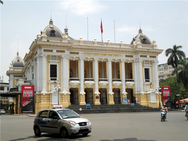 Ahoy, Hanoi!