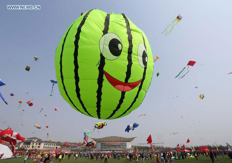 Kite fair held in Shandong