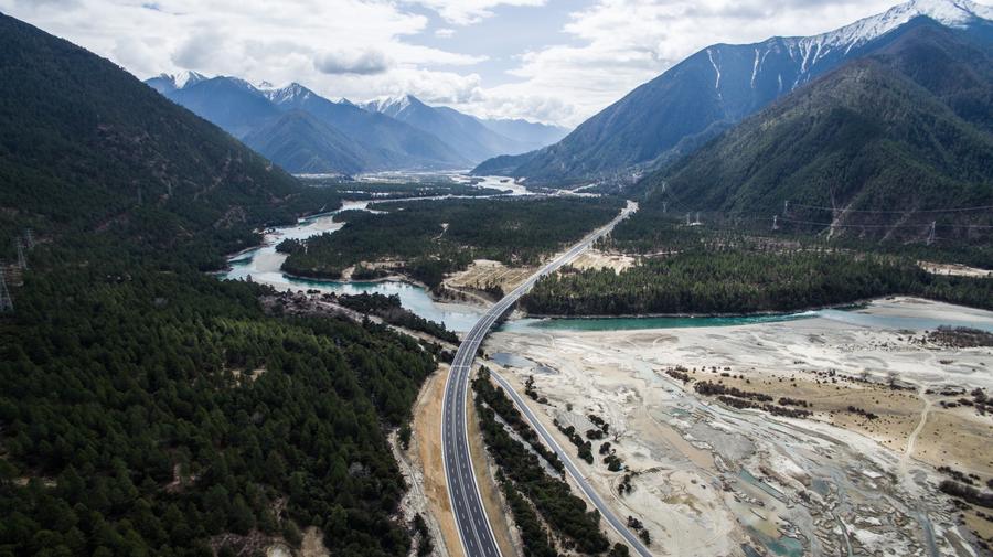 Scenery of Lhasa-Nyingchi High Grade Highway in Tibet