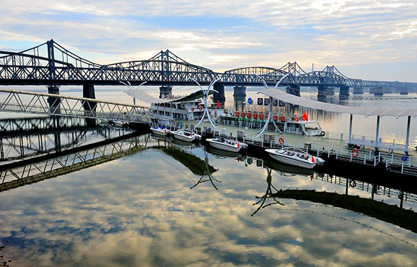 Border city offers curious visitors a taste of DPRK