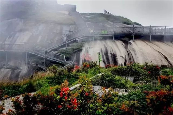 Nature gallery on Jinnao Mountain, E China