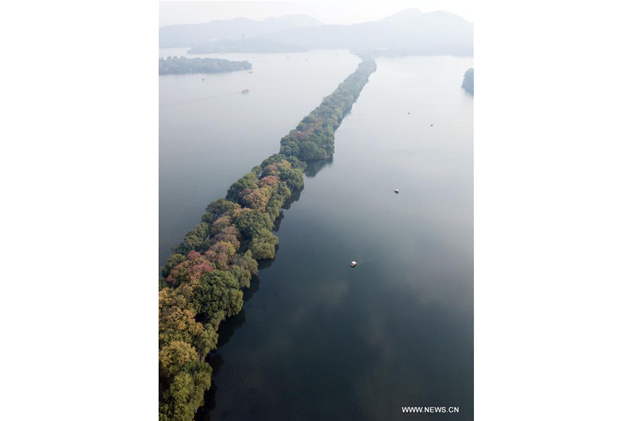 A look at West Lake in E China's Zhejiang