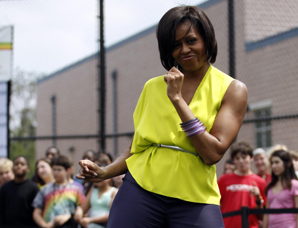 Michelle Obama dances for fitness event