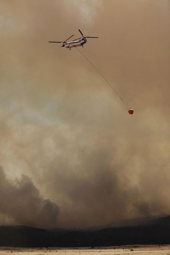 Wildfire continues unabated in Eastern Arizona