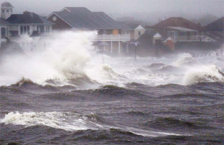 Irene sweeps through New York