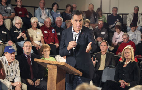 Romney keeps focus on Obama in New Hampshire