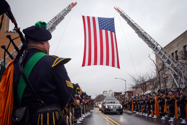 New York mourns Wenjian Liu