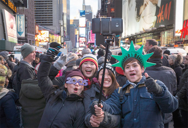 Sticking it to the selfie stick as museums ban