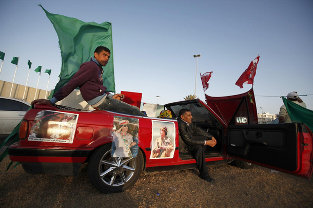 Libyan rebels say Gadhafi town seized