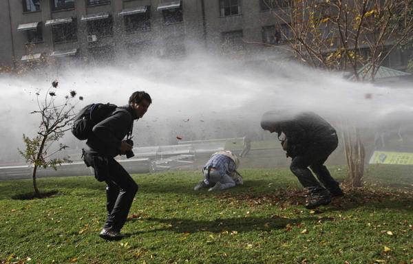 Chile students protest for education reform