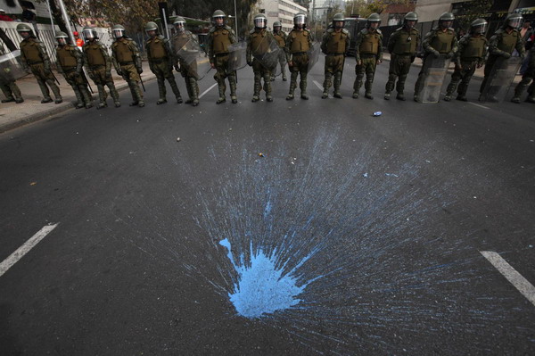 Chile students protest for education reform