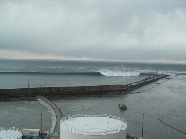 In photos: Tsunami drowns Japan's nuke plant