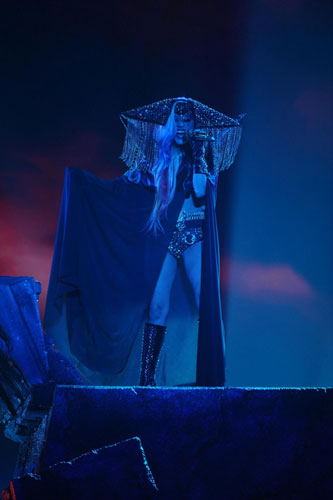 Lady Gaga performs at American Idol finale