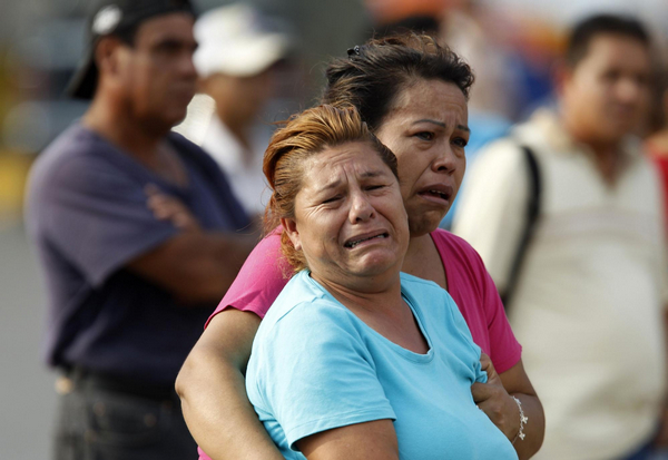 Drive-by shooting kills 5 in Mexico city