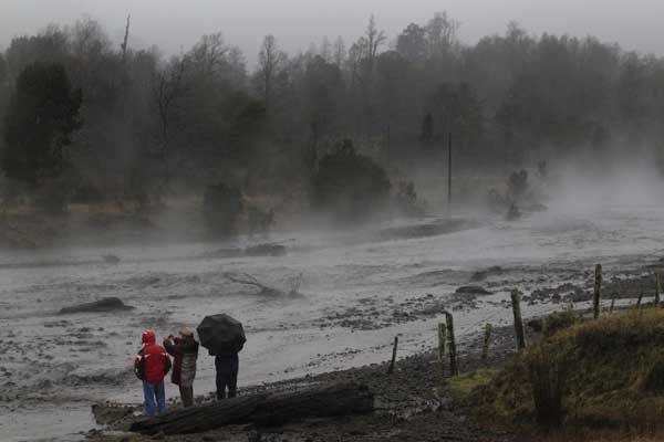 Chilean river fed by volcano-heated water