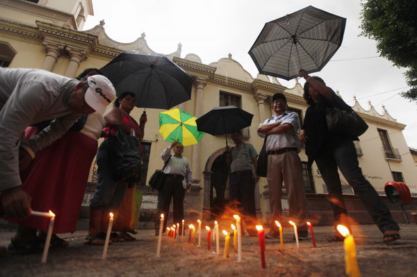 Snapshots: the world in 24 hours, June 27