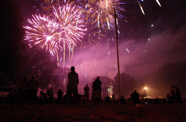 Fireworks mark Independence Day in US