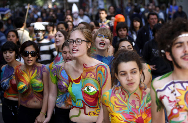 Chile approves draft law against education profit