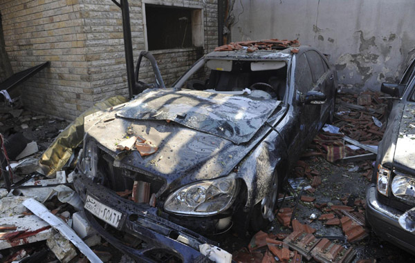 Double car bombing kills 44 in Damascus