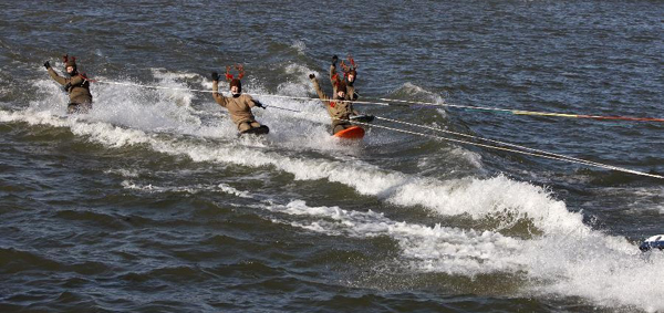 'The Water-Skiing Santa' kicks off in Washington