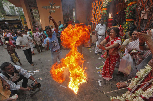 A glance at Gajan festival in India