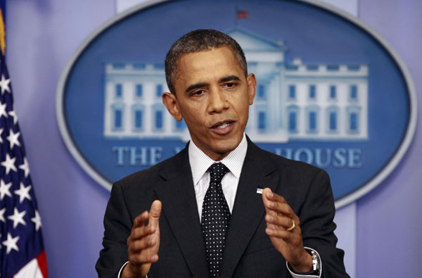 Obama defends campaign, jabs Republicans