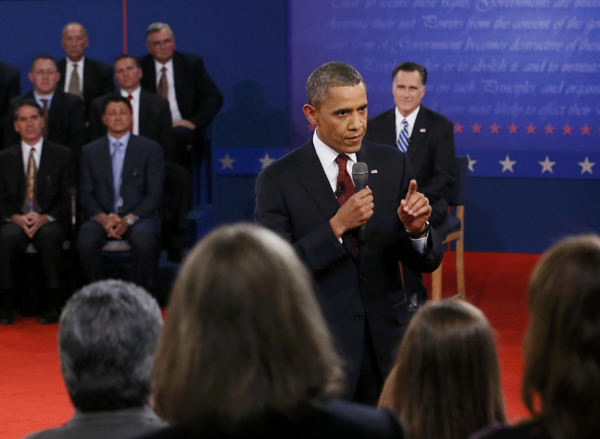Obama, Romney kick off high-stake second debate