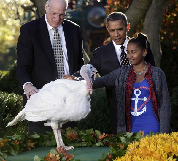 Obama carries on Thanksgiving tradition