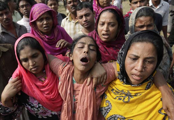 Bangladesh factory fire kills more than 112