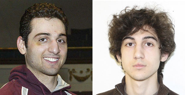 Boston bombing suspect reported cornered on boat