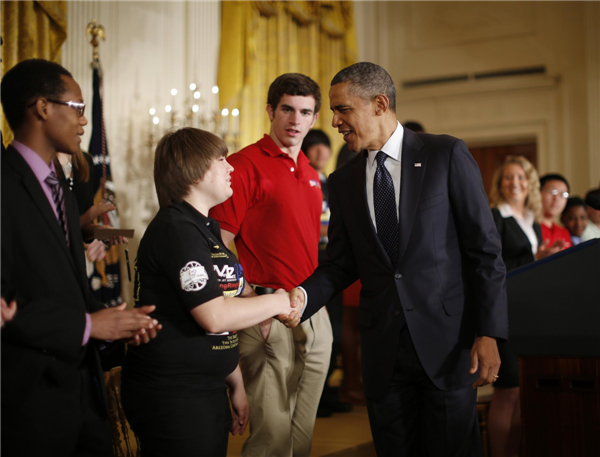 Obama celebrates young inventors at science fair